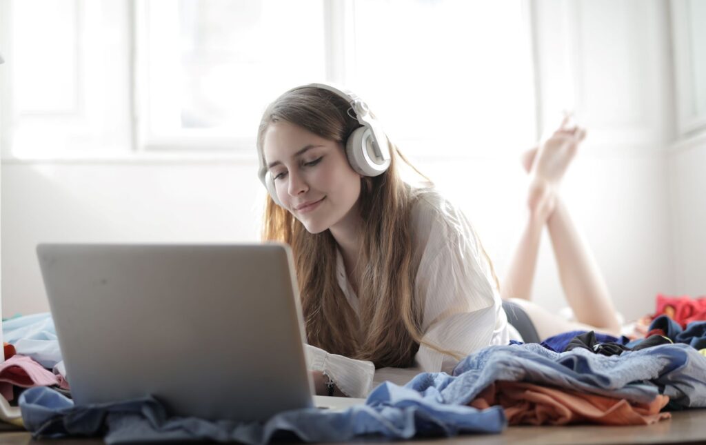 Girl listening to podcasts